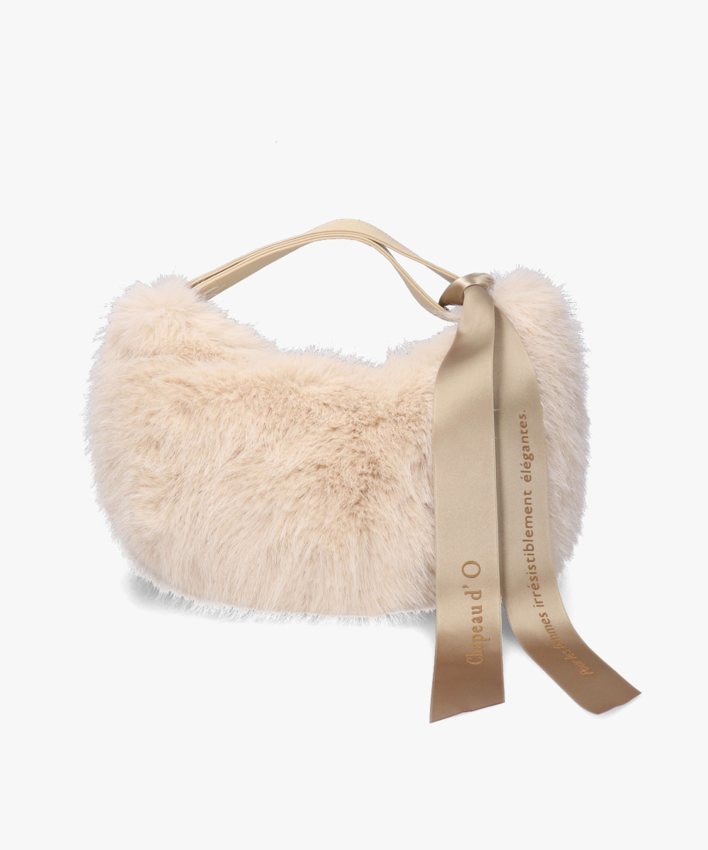 Chapeau d' O  One Handle Fur Bag