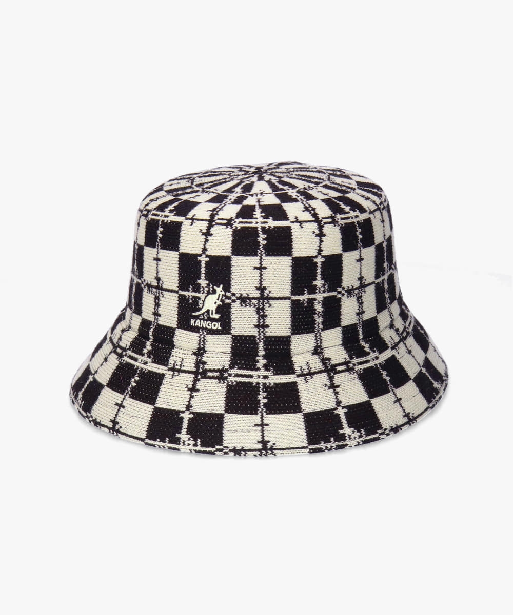 KANGOL BARBED CHECK BUCKET