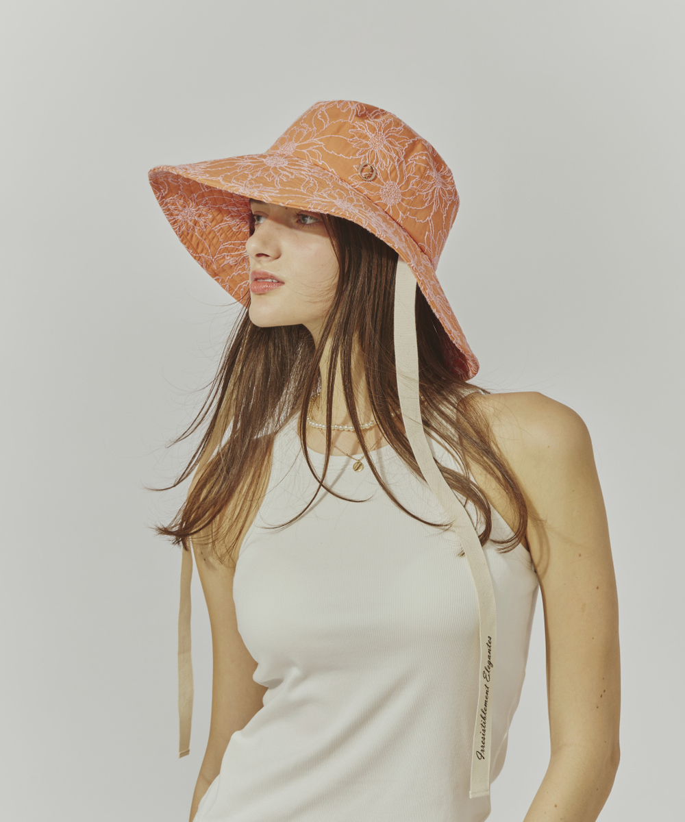 ORANGE 　モデル頭囲：54cm　着用サイズ：57.5cm