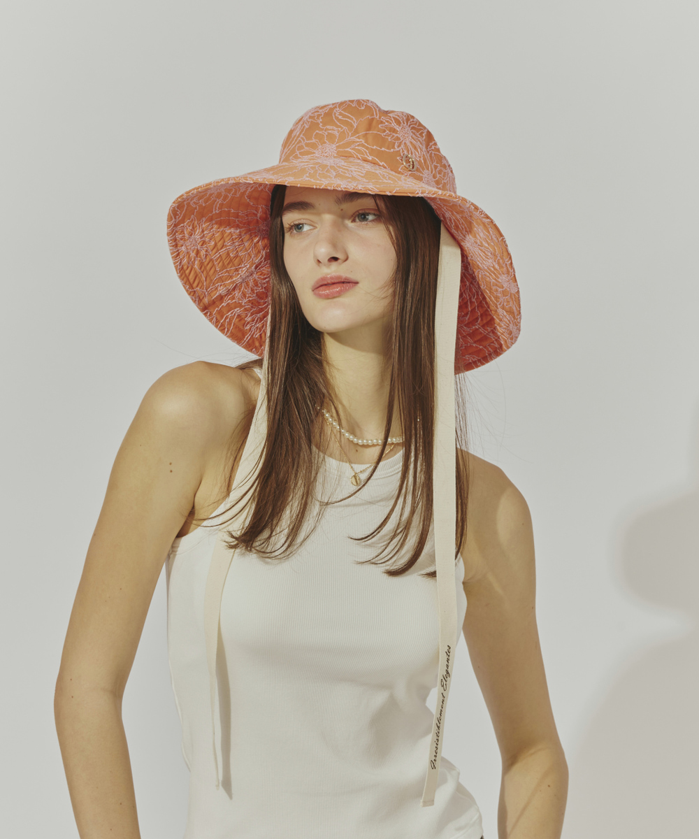 Chapeau d' O  Flower EMB Capeline