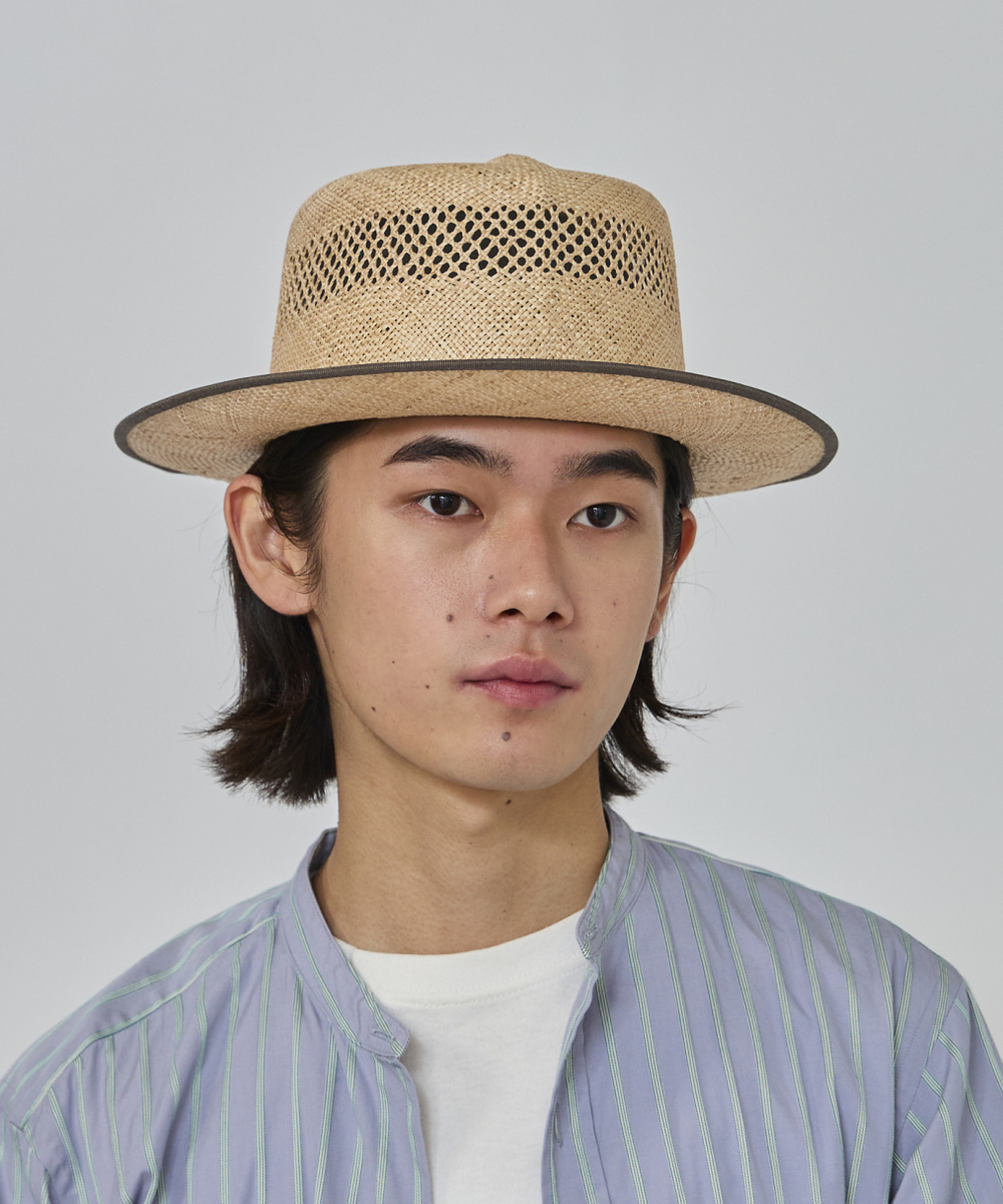 BEIGE 　モデル頭囲：57cm　着用サイズ：58cm