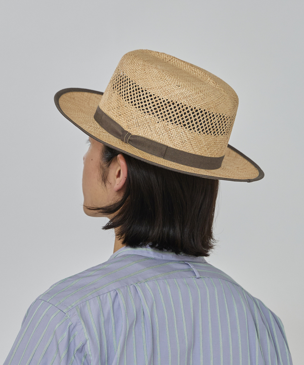 BEIGE 　モデル頭囲：57cm　着用サイズ：58cm