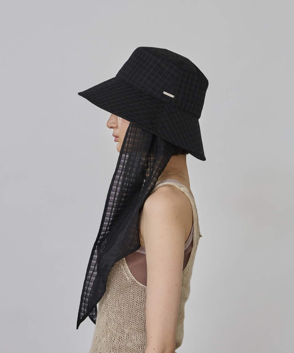 BLACK 　モデル頭囲：55.5cm　着用サイズ：58cm