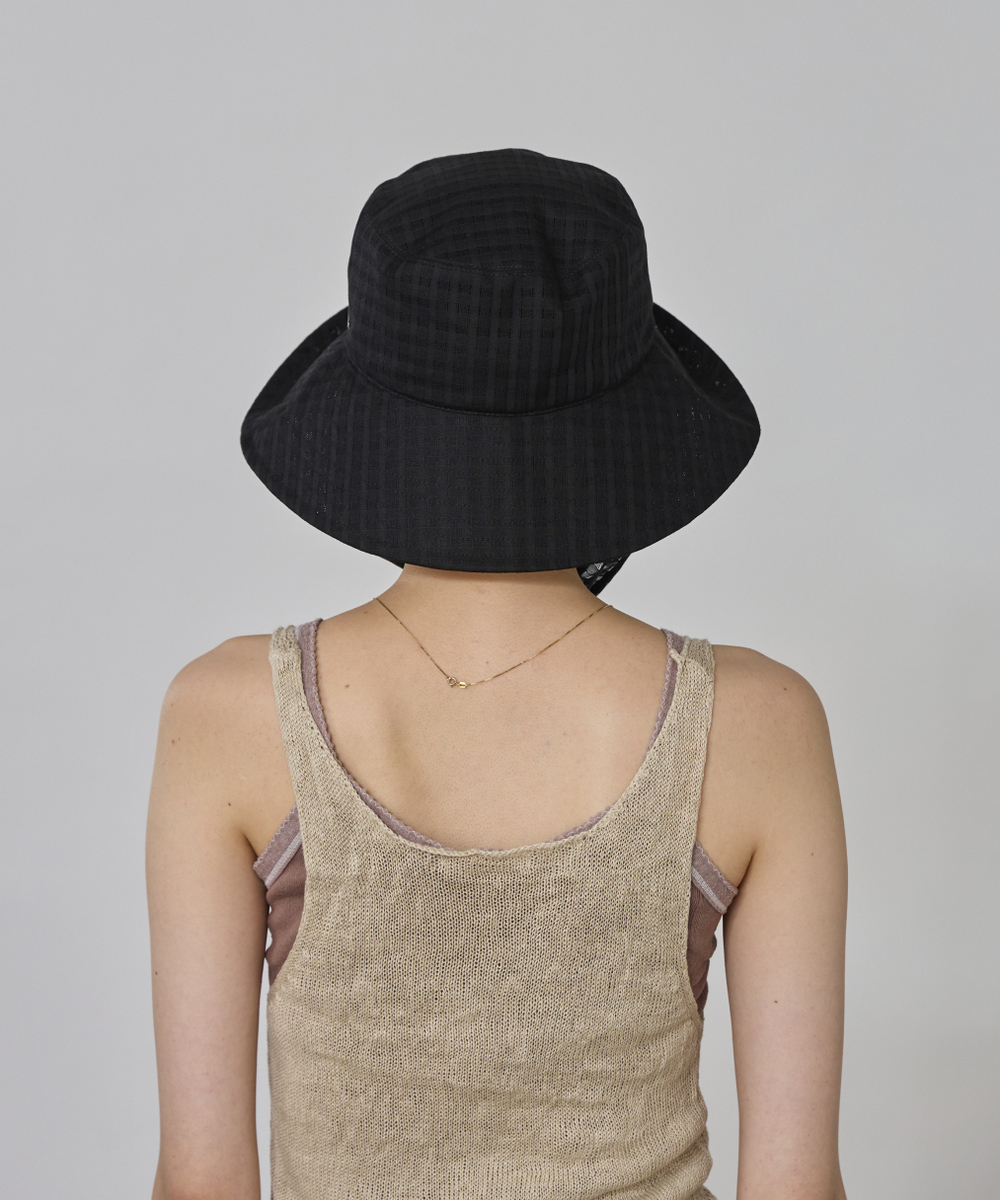 BLACK 　モデル頭囲：55.5cm　着用サイズ：58cm