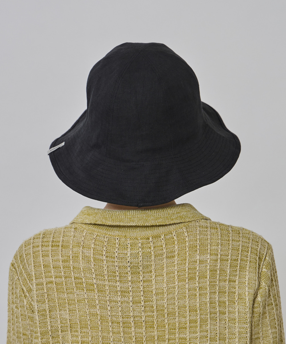BLACK 　モデル頭囲：55.5cm　着用サイズ：58cm