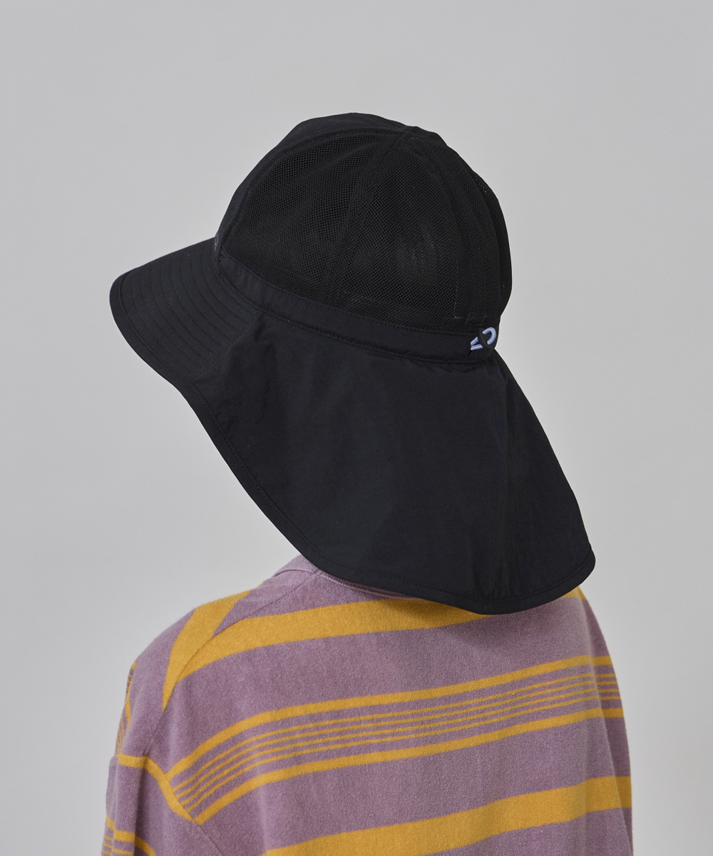 BLACK 　モデル頭囲：55.5cm　着用サイズ：58cm