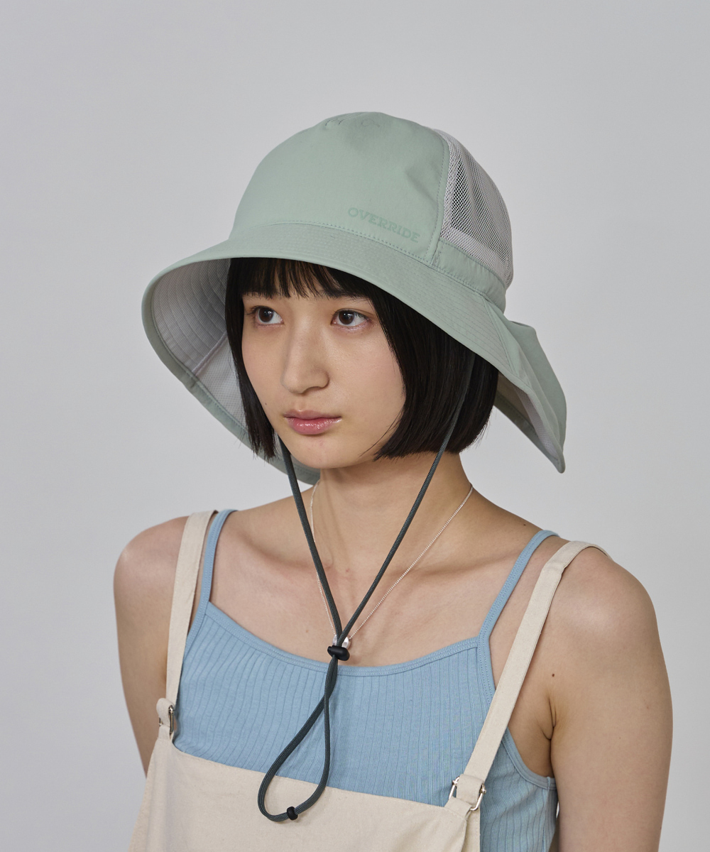 MINT GREEN 　モデル頭囲：55.5cm　着用サイズ：58cm