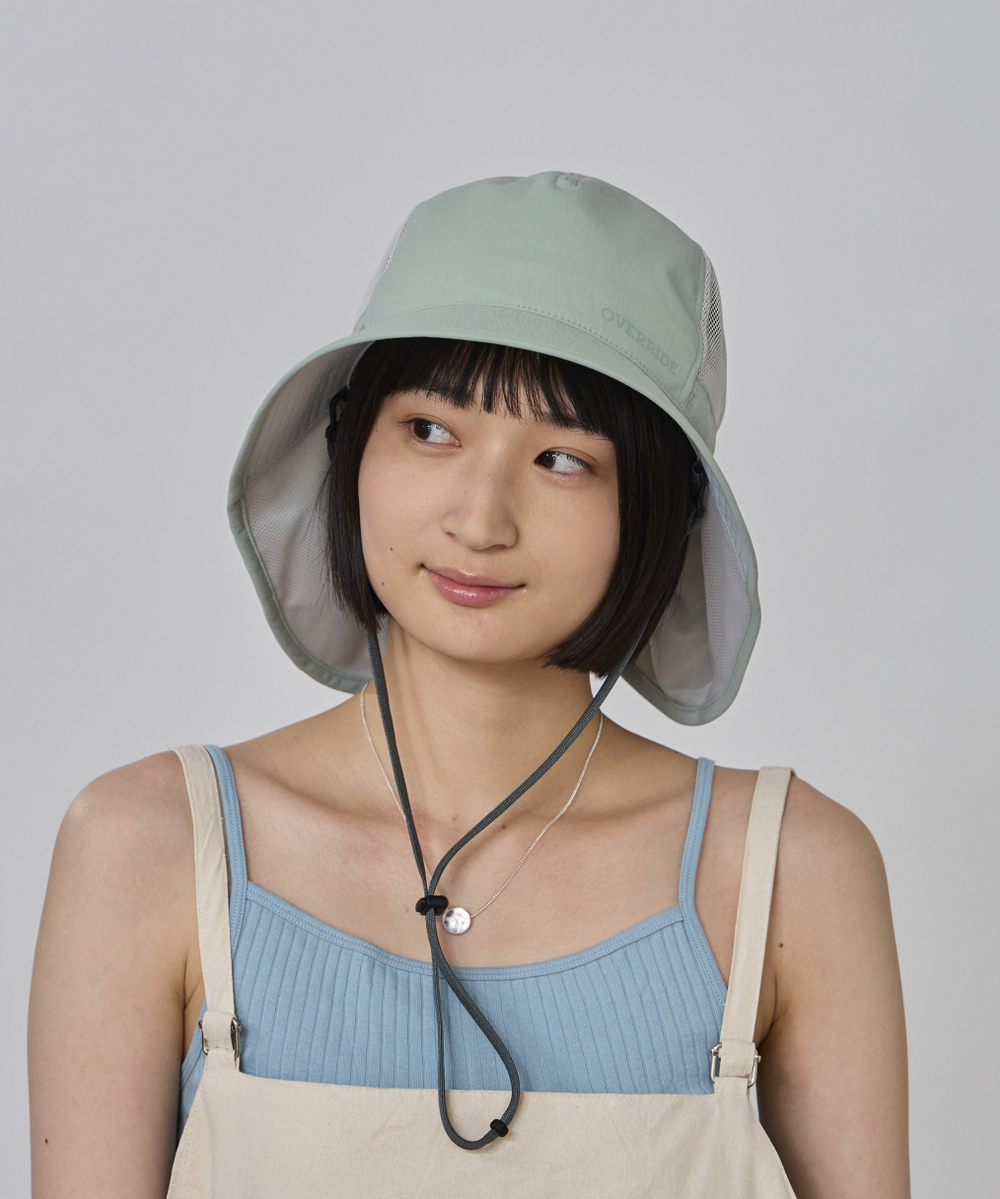 MINT GREEN 　モデル頭囲：55.5cm　着用サイズ：58cm