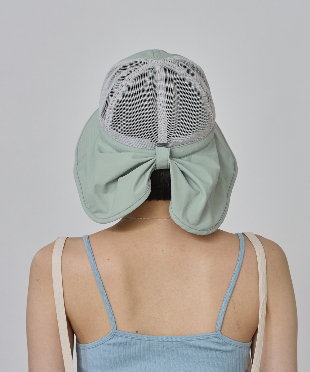 MINT GREEN 　モデル頭囲：55.5cm　着用サイズ：58cm