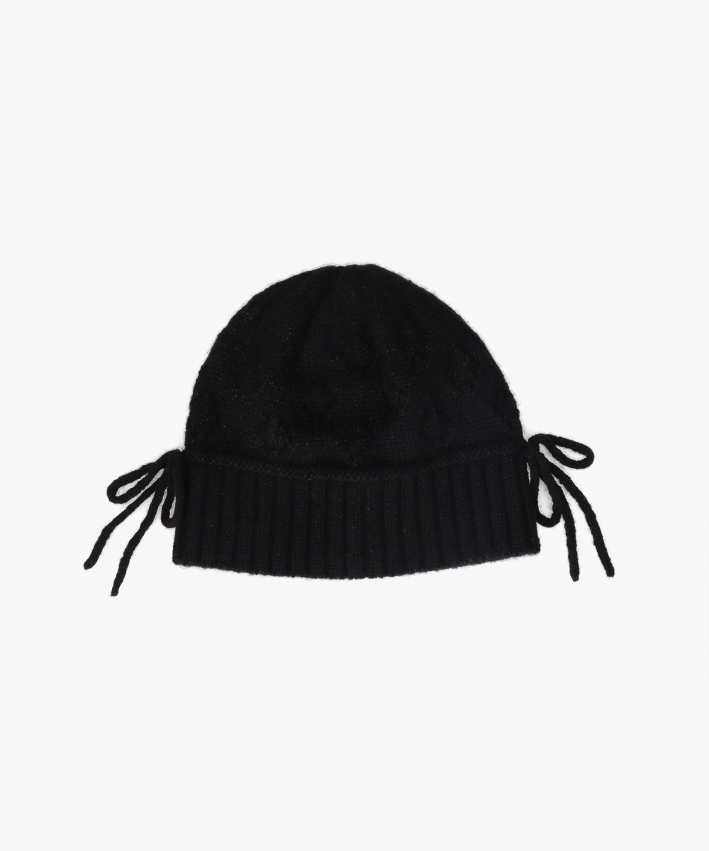 BLACK (01)