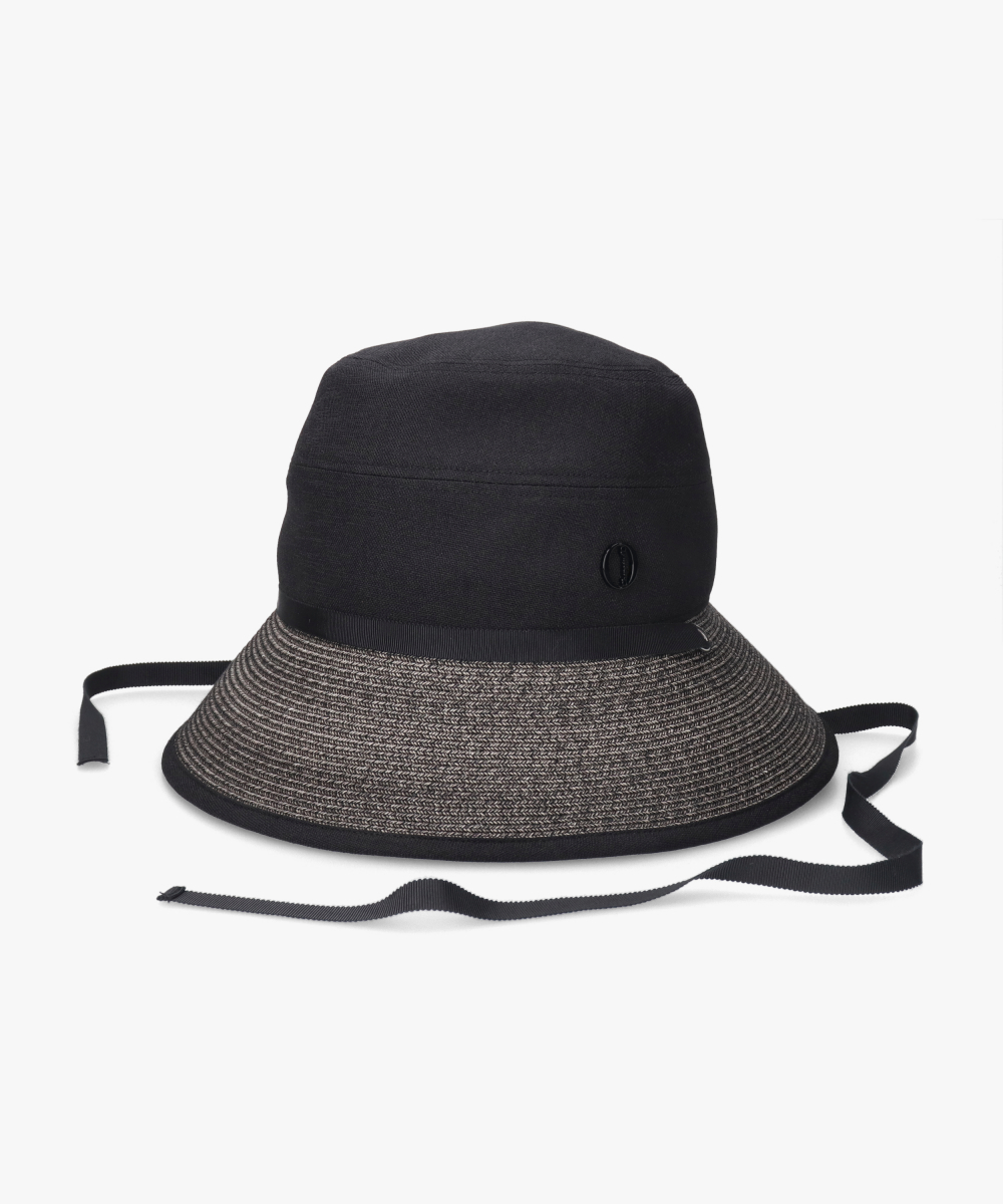 BLACK (01)