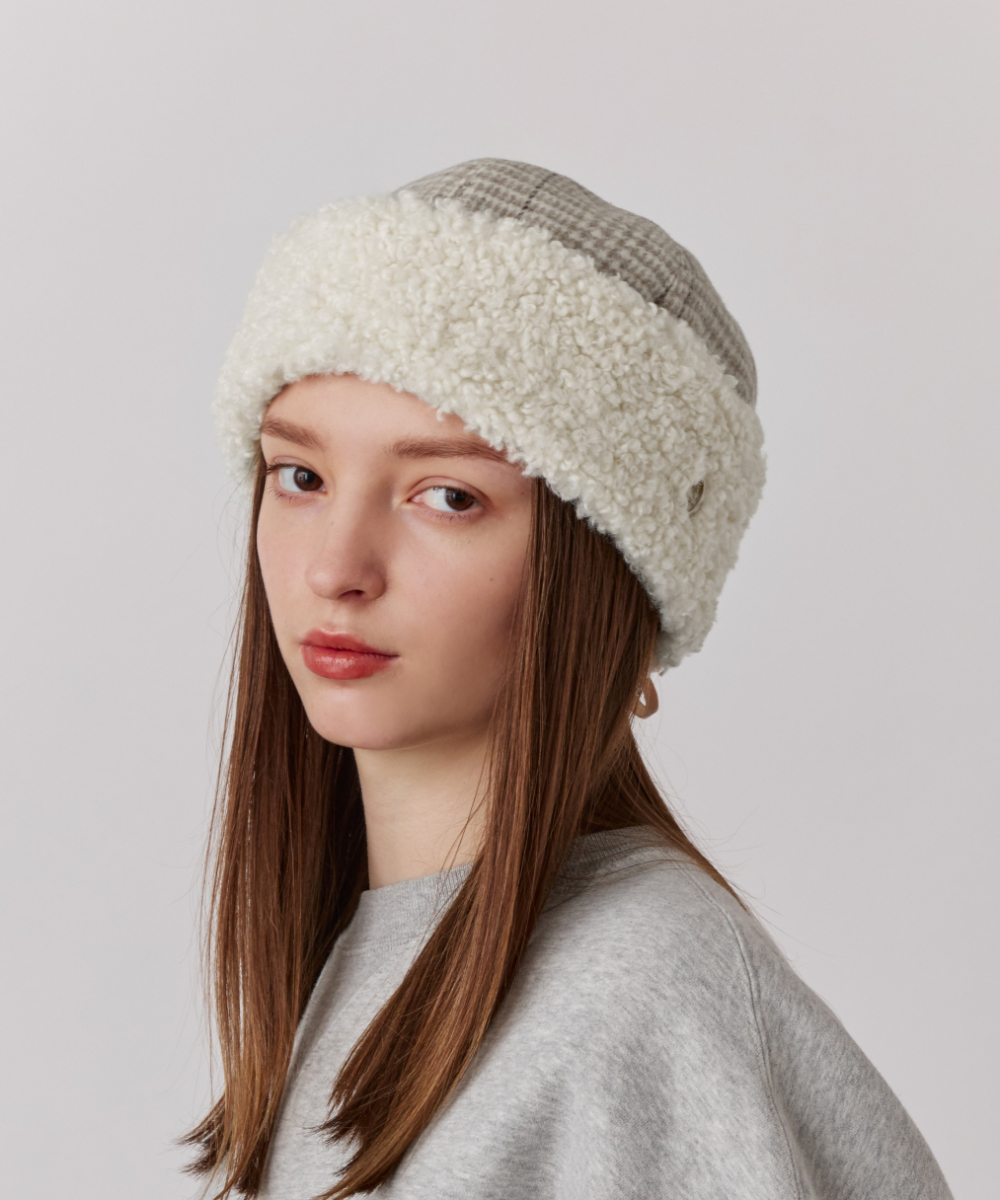 Chapeau d' O  CheckxBoa Toque Watch