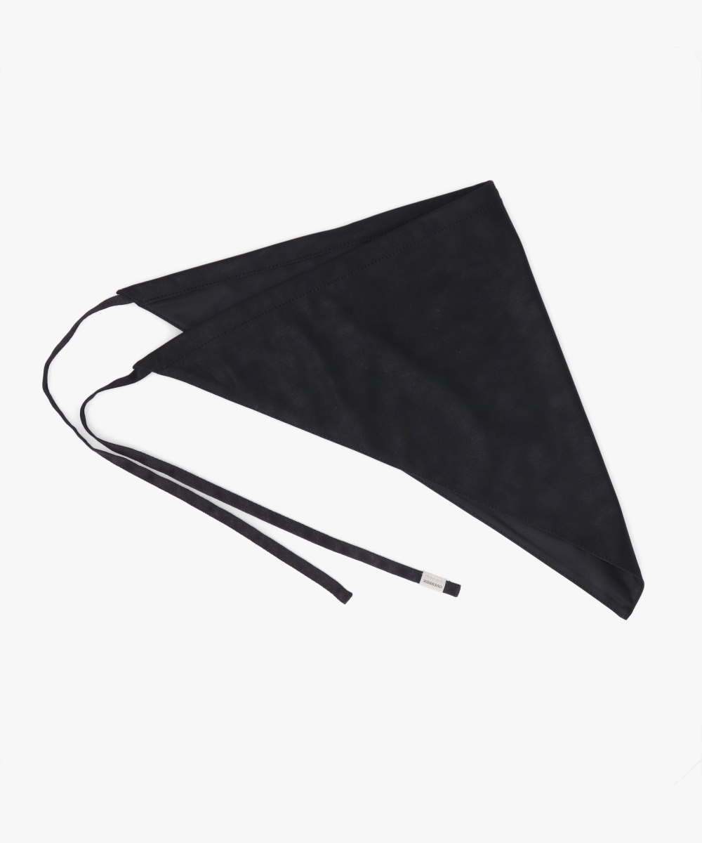 BLACK (01)