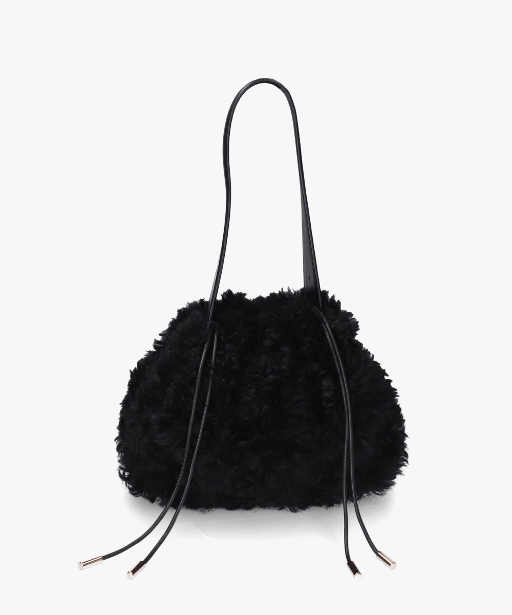 BLACK (01)