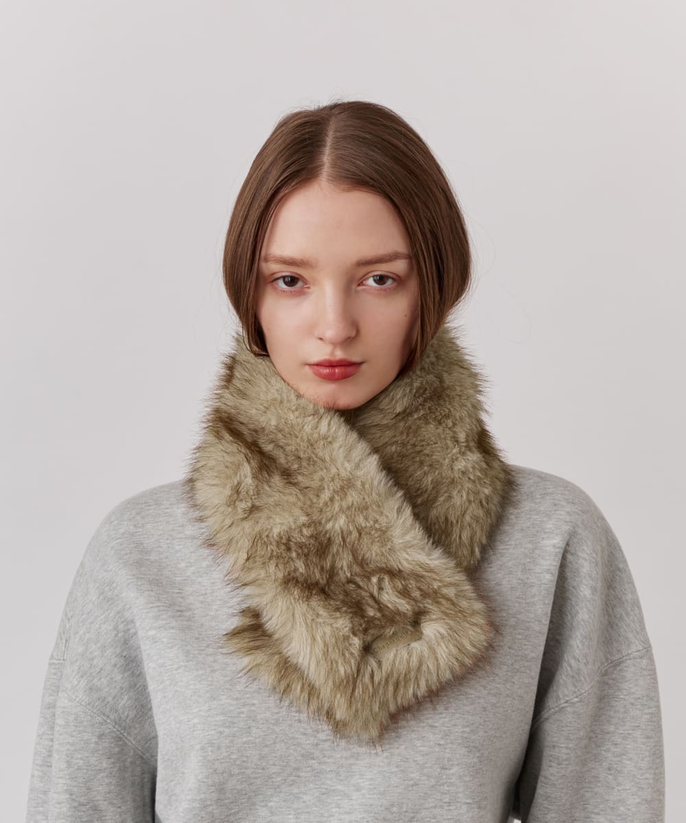 【予約】Chapeau d' O  Fox Fake Fur Tipet Muff