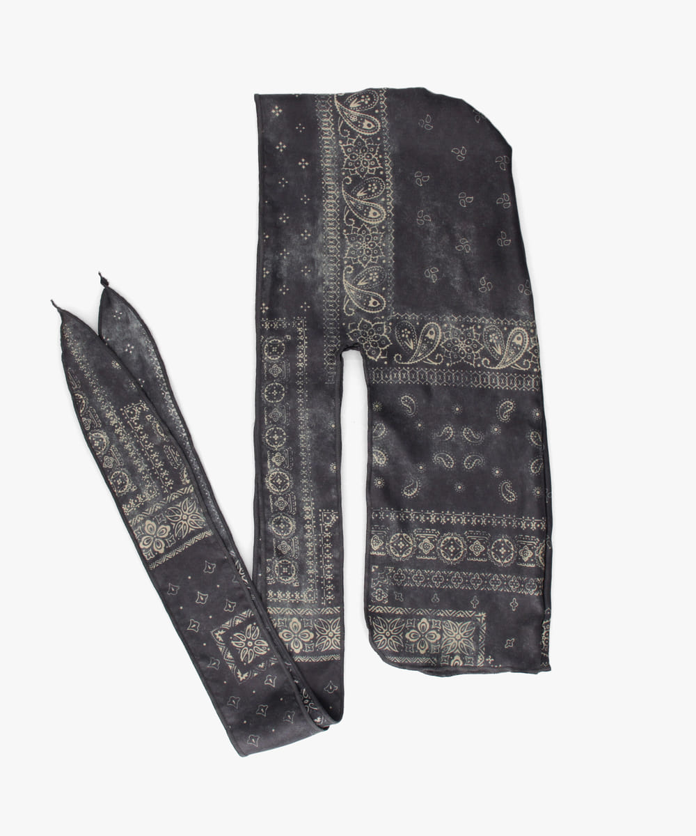 BLACK (01)