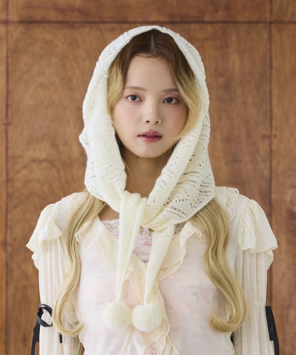 MILKY WHITE