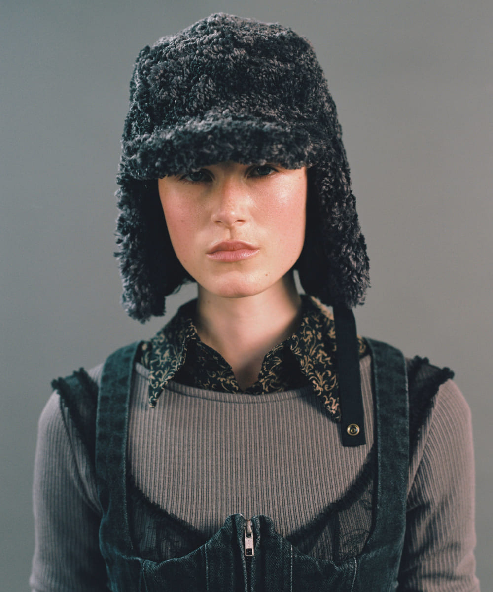 AWESOME NEEDS FURTRAPPER CURRY CAP