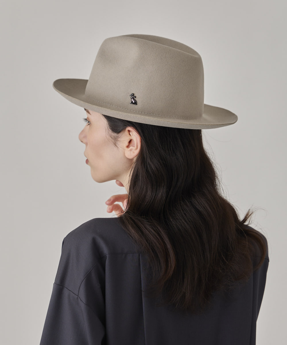 LT BEIGE